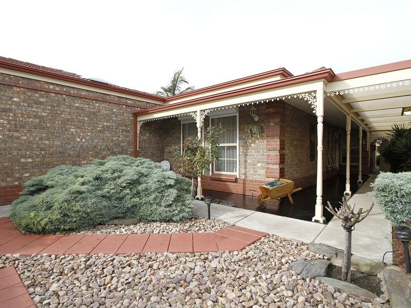 96 Lochside Drive, West Lakes SA 5021