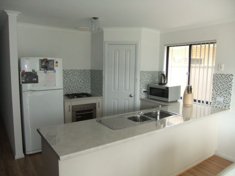 13 Yellow Gum Avenue, Athol Park SA 5012