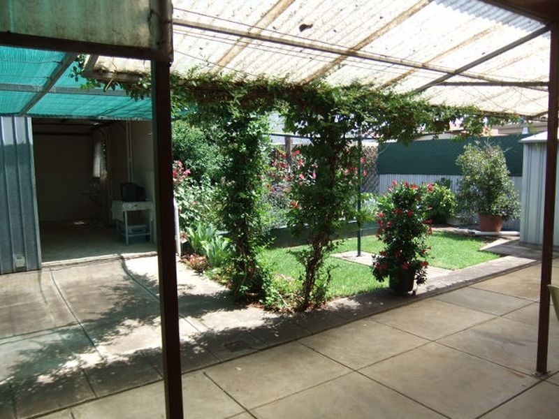 18 Avro Avenue, Hendon SA 5014