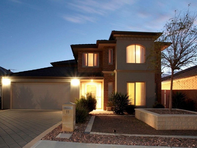 11 Wayne Avenue, Fulham Gardens SA 5024