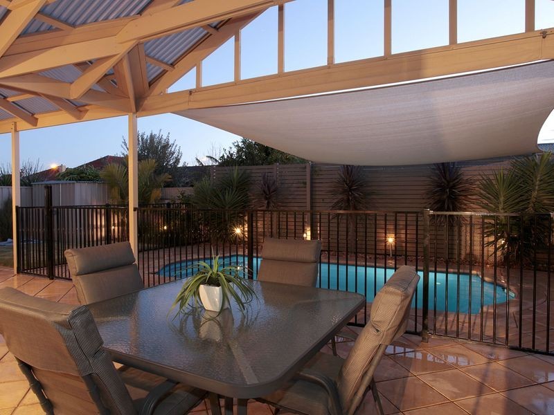 11 Wayne Avenue, Fulham Gardens SA 5024