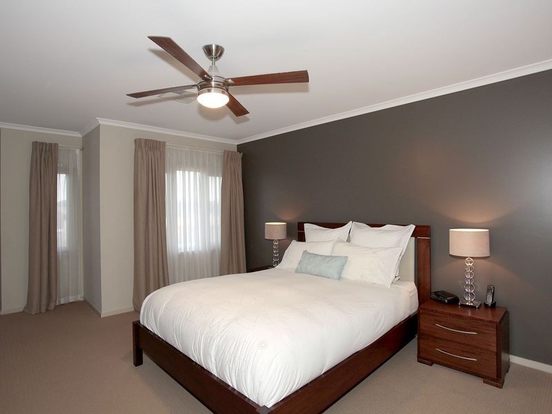 11 Wayne Avenue, Fulham Gardens SA 5024