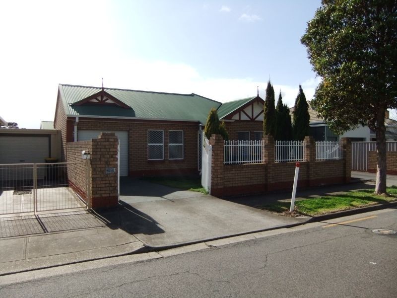 U1/9 Hennessy Terrace, Rosewater SA 5013