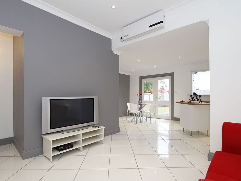 1 Lambert Street, Rosewater SA 5013