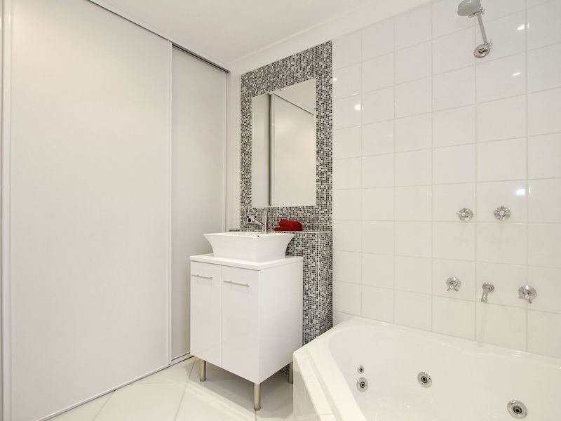 1 Lambert Street, Rosewater SA 5013