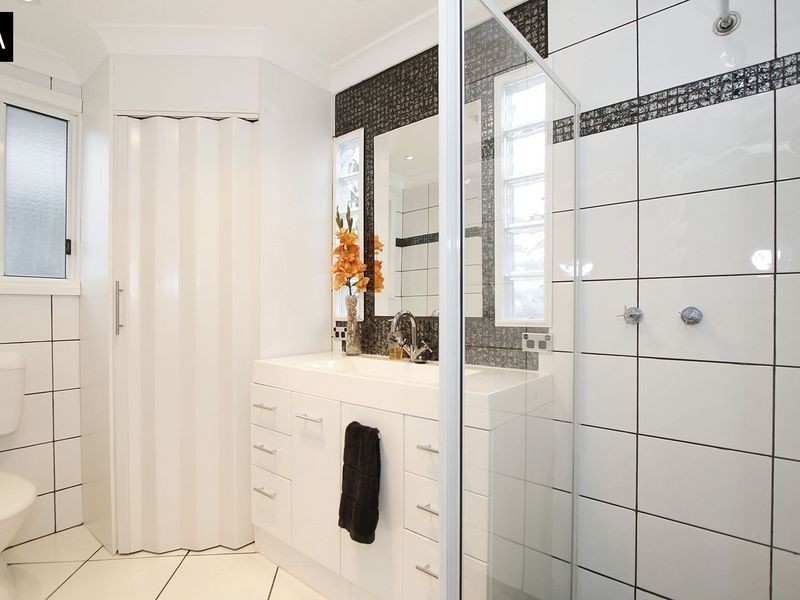 1 Lambert Street, Rosewater SA 5013