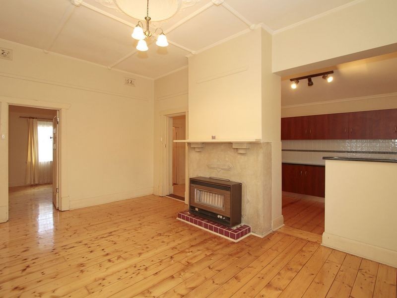 26 West Lakes Boulevard (formerly ClarkTce), Albert Park SA 5014
