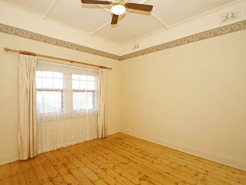 26 West Lakes Boulevard (formerly ClarkTce), Albert Park SA 5014