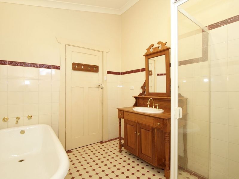 26 West Lakes Boulevard (formerly ClarkTce), Albert Park SA 5014