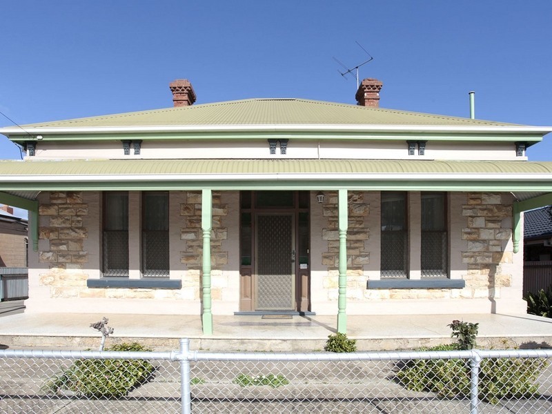 14 Lincoln Street, Rosewater SA 5013