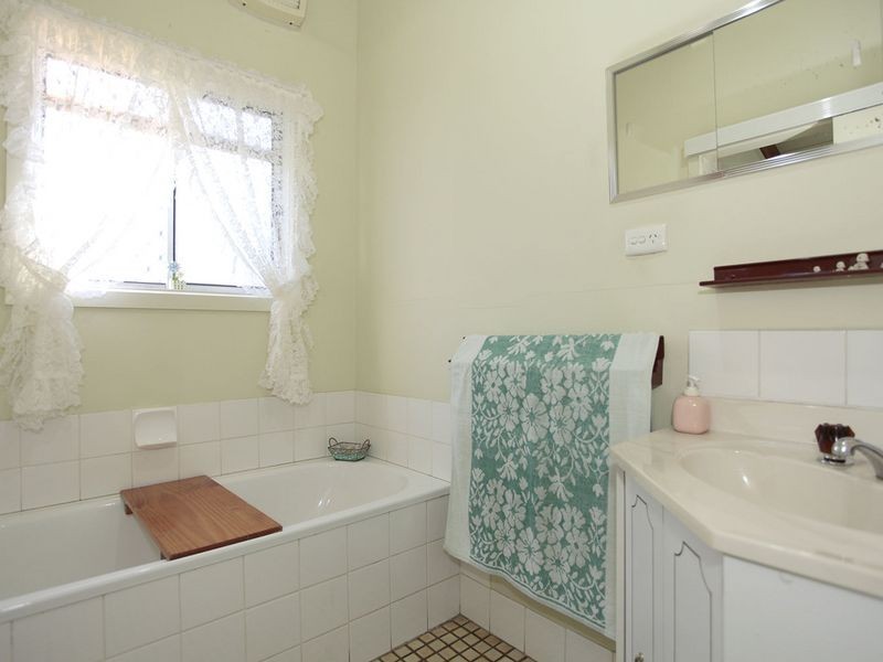 14 Lincoln Street, Rosewater SA 5013