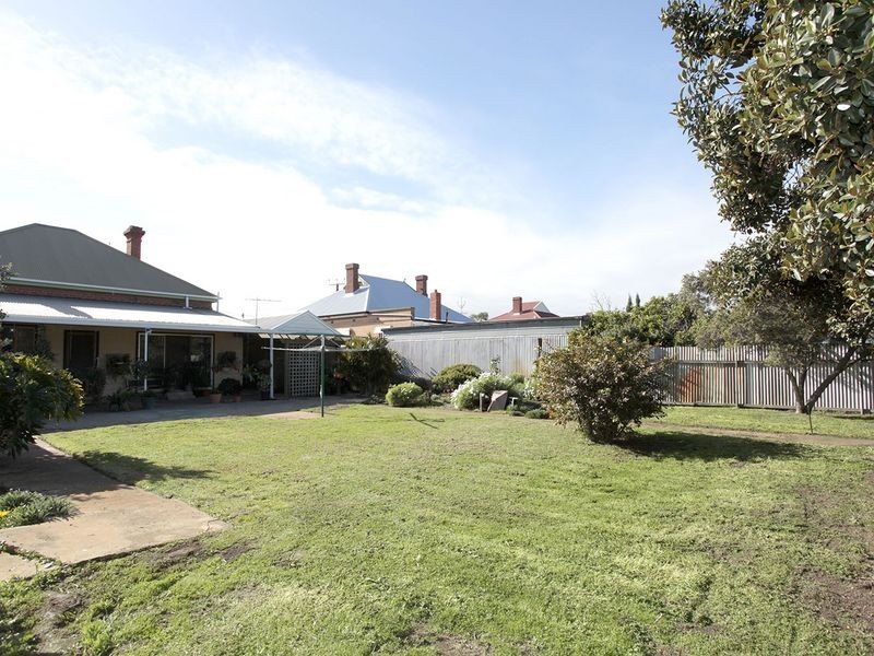 14 Lincoln Street, Rosewater SA 5013