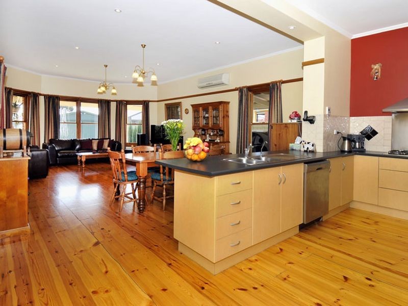 12 Liberton Avenue, Croydon Park SA 5008