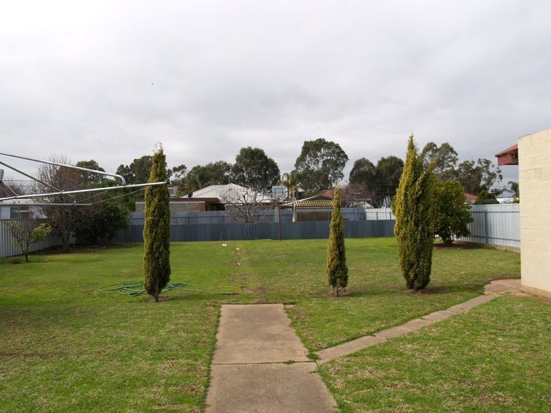 11 Alfreda Street, Athol Park SA 5012