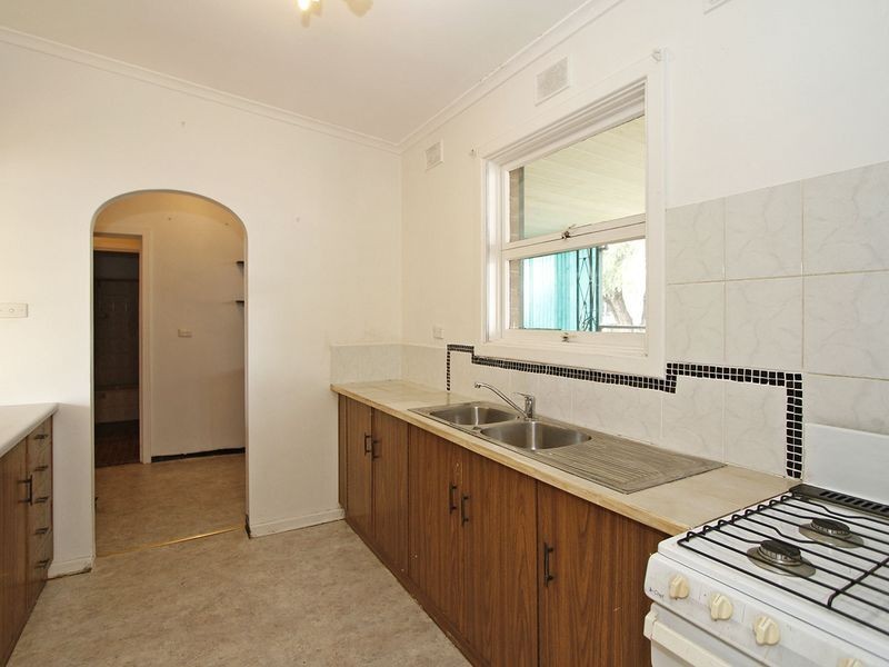 27 Lowana Terrace, Taperoo SA 5017