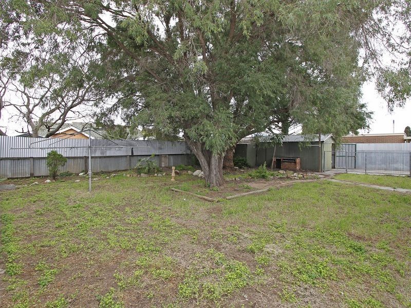 27 Lowana Terrace, Taperoo SA 5017