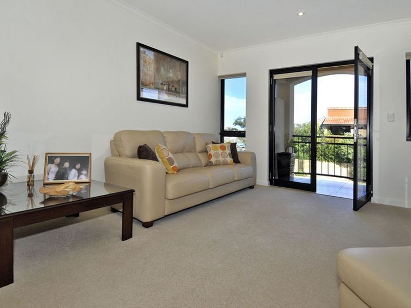14A Beeston Way, West Lakes SA 5021