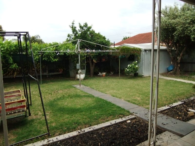 16 Harvey Avenue, Netley SA 5037