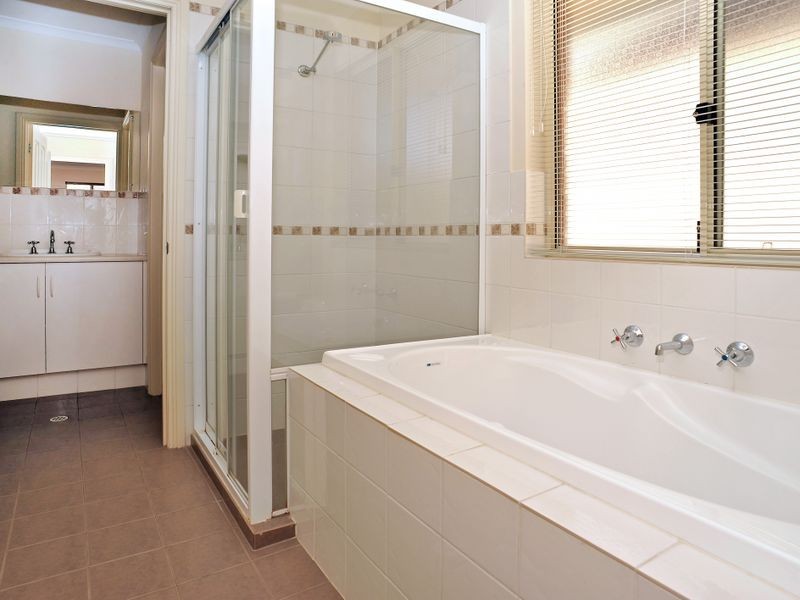 4 Waller Court, Largs North SA 5016