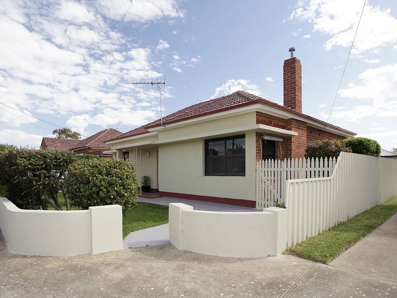 62 Oval Avenue, Woodville South SA 5011
