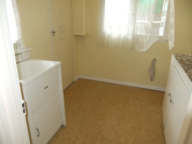 8 Ward Street, Pennington SA 5013