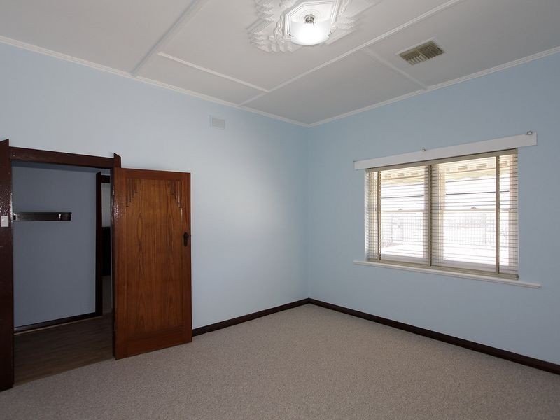 58 Ledger Road, Woodville South SA 5011