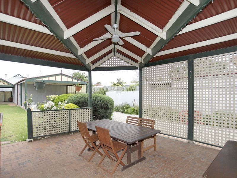 31 Wynette Street, Pennington SA 5013