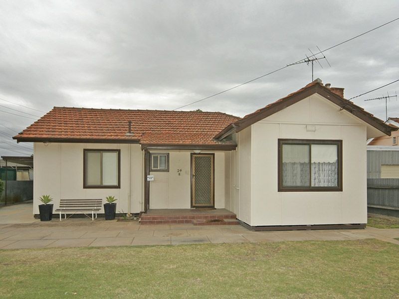 24 Solvay Road, Taperoo SA 5017