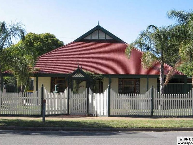 6 Burleigh Avenue, Pennington SA 5013