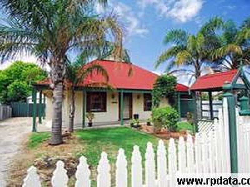 6 Burleigh Avenue, Pennington SA 5013