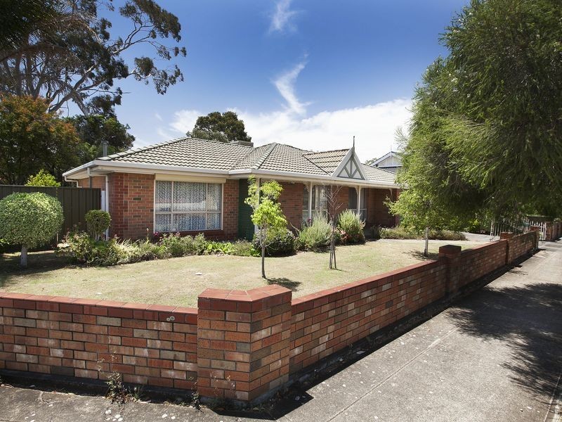 28 Davis Street, Woodville South SA 5011