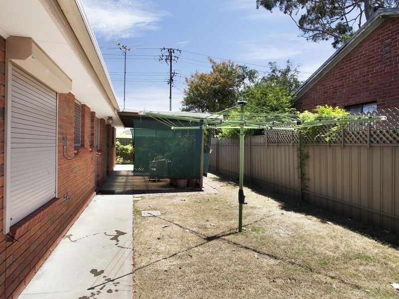 28 Davis Street, Woodville South SA 5011