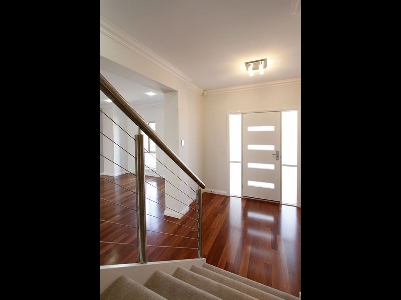 21 Nambour Crescent, West Lakes Shore SA 5020