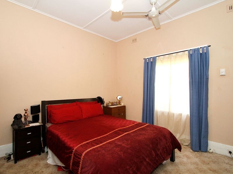 21 First Avenue, Cheltenham SA 5014