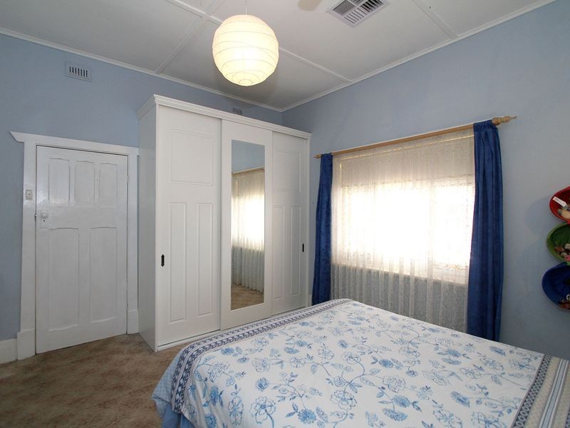 21 First Avenue, Cheltenham SA 5014