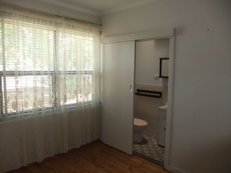 38 Trimmer Parade, Woodville West SA 5011