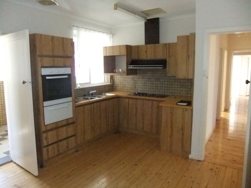 38 Trimmer Parade, Woodville West SA 5011