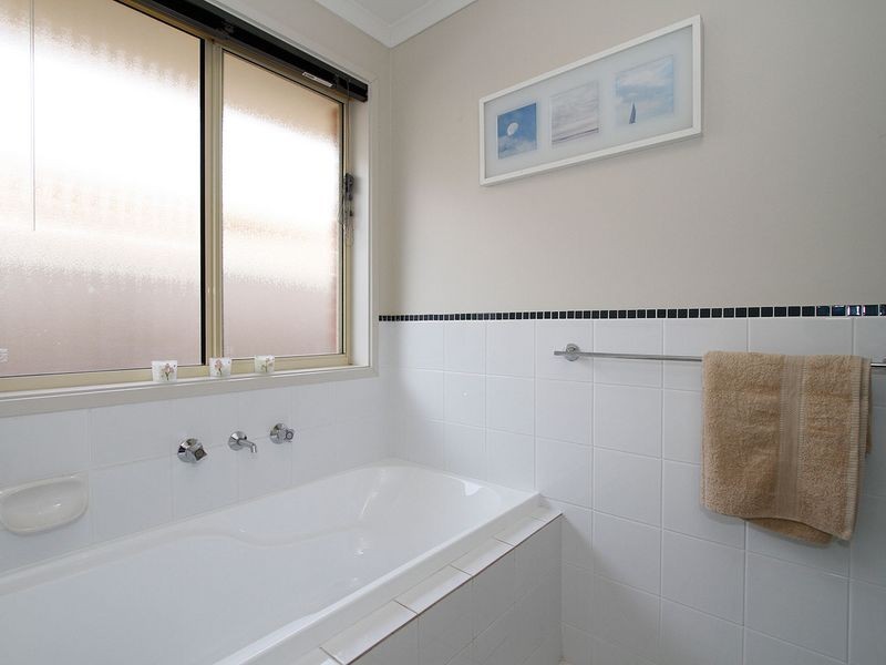 8 Tahlia Court, Parafield Gardens SA 5107