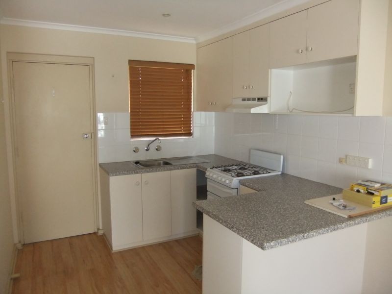 4/9 Bartlett Terrace, Semaphore Park SA 5019