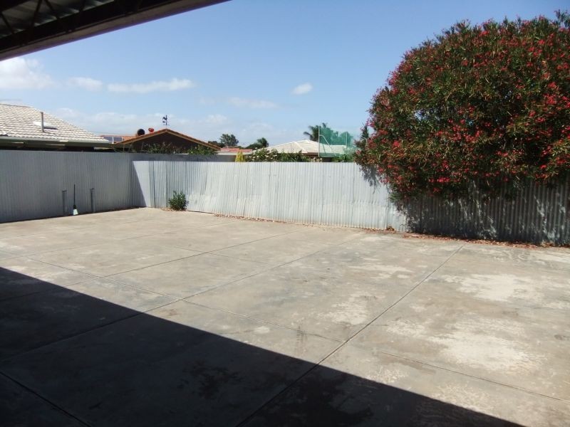 4/9 Bartlett Terrace, Semaphore Park SA 5019