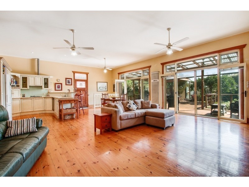 16 Gemmell Street, Beverley SA 5009