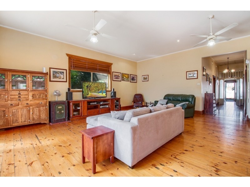 16 Gemmell Street, Beverley SA 5009