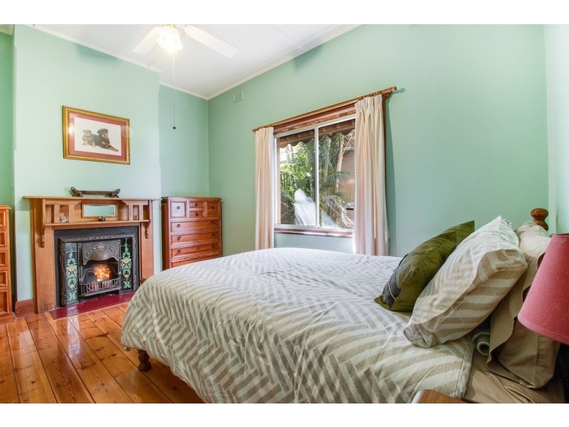16 Gemmell Street, Beverley SA 5009