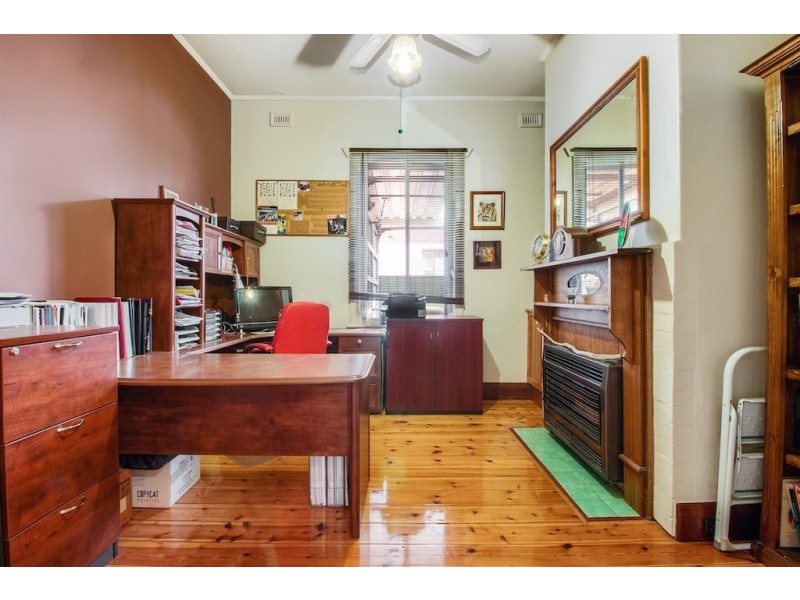 16 Gemmell Street, Beverley SA 5009