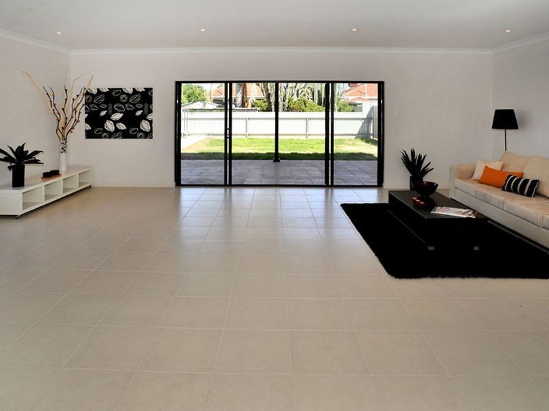 16 Kinross Avenue, Seaton SA 5023