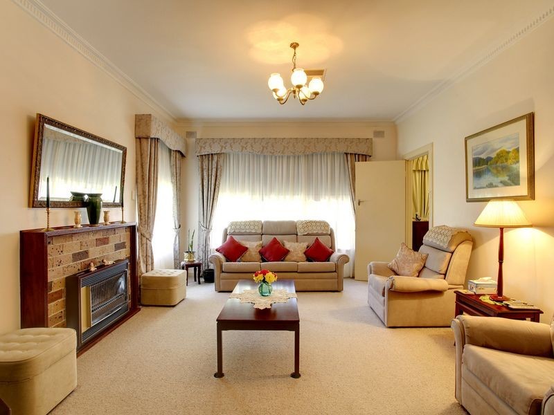 1 Almond Avenue, Woodville South SA 5011