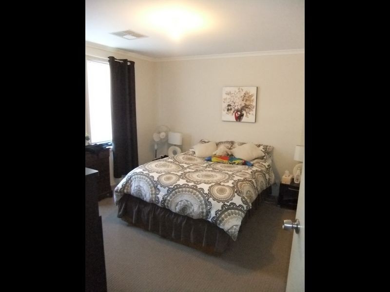 11B Longford Crescent, Ferryden Park SA 5010