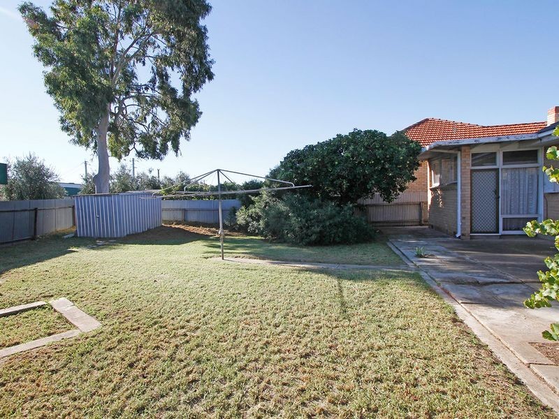 11 Esk Street, Woodville South SA 5011