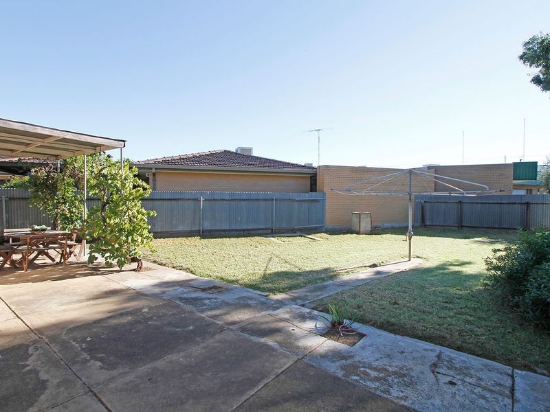 11 Esk Street, Woodville South SA 5011