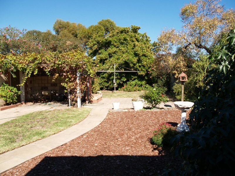 16 Swansea Street, Largs North SA 5016